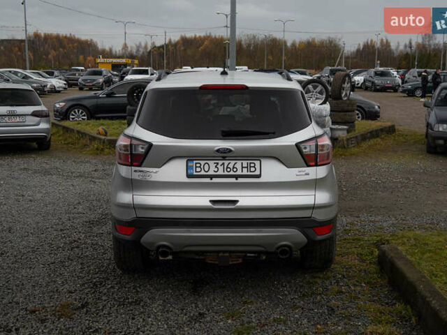 Серый Форд Эскейп, объемом двигателя 2 л и пробегом 33 тыс. км за 15000 $, фото 6 на Automoto.ua