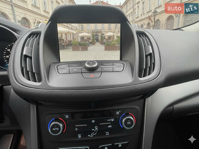 Сірий Форд Ескейп, об'ємом двигуна 1.5 л та пробігом 235 тис. км за 9550 $, фото 15 на Automoto.ua