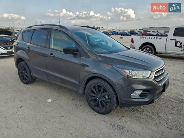 Сірий Форд Ескейп, об'ємом двигуна 0 л та пробігом 77 тис. км за 1400 $, фото 3 на Automoto.ua