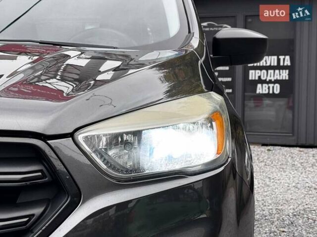 Серый Форд Эскейп, объемом двигателя 2.49 л и пробегом 139 тыс. км за 13500 $, фото 3 на Automoto.ua