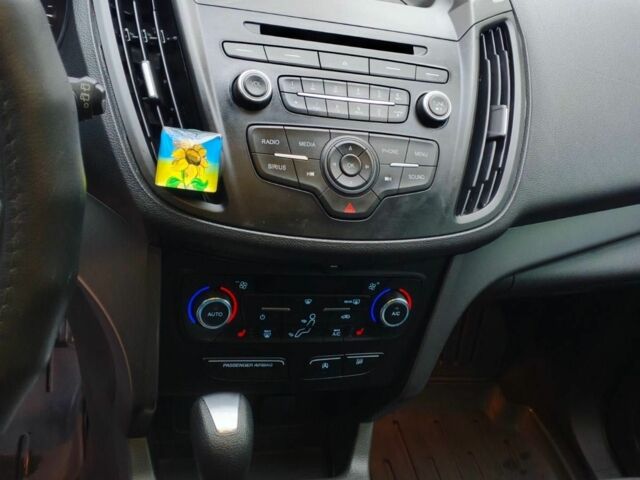 Серый Форд Эскейп, объемом двигателя 1.5 л и пробегом 197 тыс. км за 12300 $, фото 5 на Automoto.ua