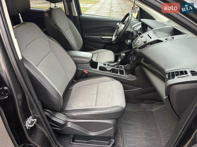 Серый Форд Эскейп, объемом двигателя 1.5 л и пробегом 102 тыс. км за 11500 $, фото 27 на Automoto.ua