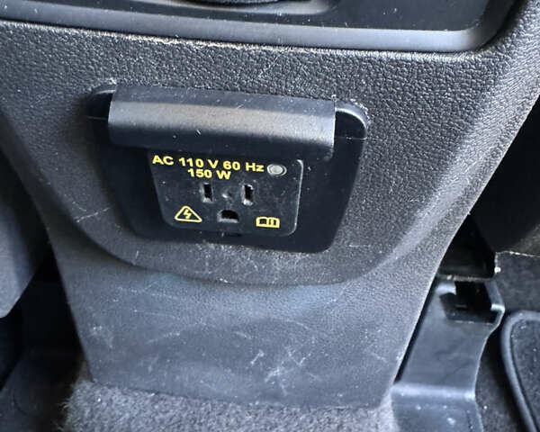 Серый Форд Эскейп, объемом двигателя 2 л и пробегом 249 тыс. км за 13500 $, фото 40 на Automoto.ua