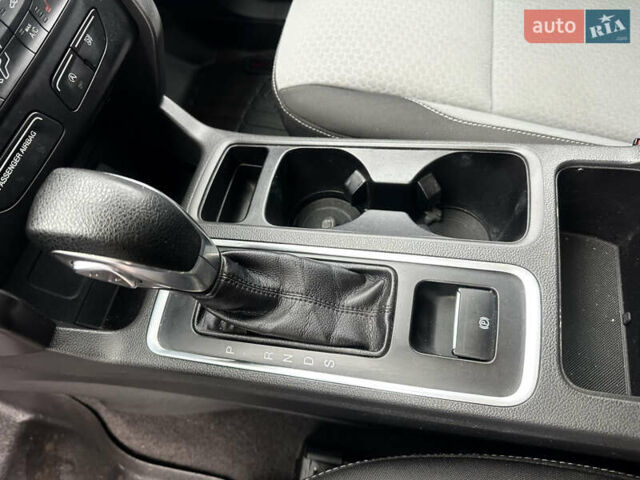 Серый Форд Эскейп, объемом двигателя 1.5 л и пробегом 169 тыс. км за 8999 $, фото 10 на Automoto.ua