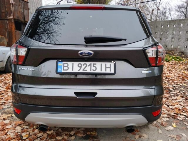 Серый Форд Эскейп, объемом двигателя 1.5 л и пробегом 197 тыс. км за 12300 $, фото 2 на Automoto.ua