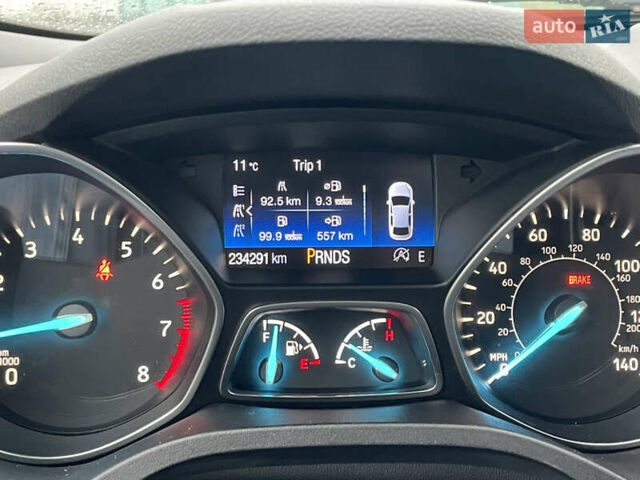 Серый Форд Эскейп, объемом двигателя 1.5 л и пробегом 235 тыс. км за 9550 $, фото 18 на Automoto.ua