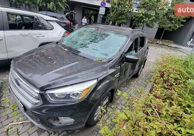 Сірий Форд Ескейп, об'ємом двигуна 1.5 л та пробігом 112 тис. км за 6500 $, фото 5 на Automoto.ua