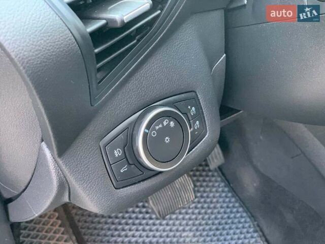 Серый Форд Эскейп, объемом двигателя 1.5 л и пробегом 118 тыс. км за 14690 $, фото 22 на Automoto.ua