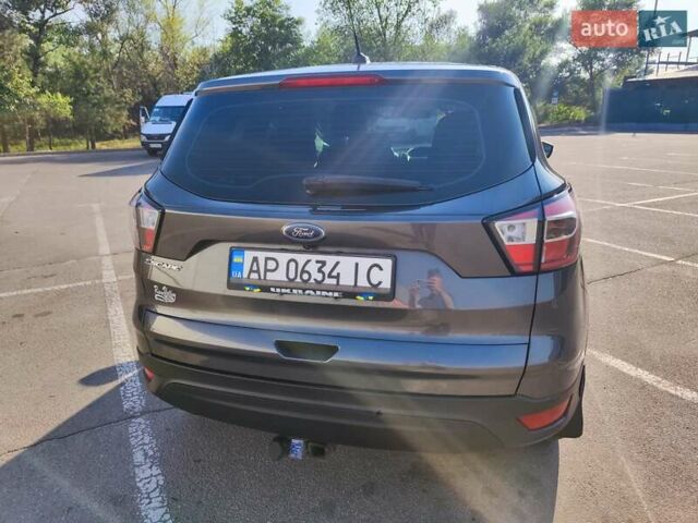 Серый Форд Эскейп, объемом двигателя 2.49 л и пробегом 102 тыс. км за 16200 $, фото 3 на Automoto.ua
