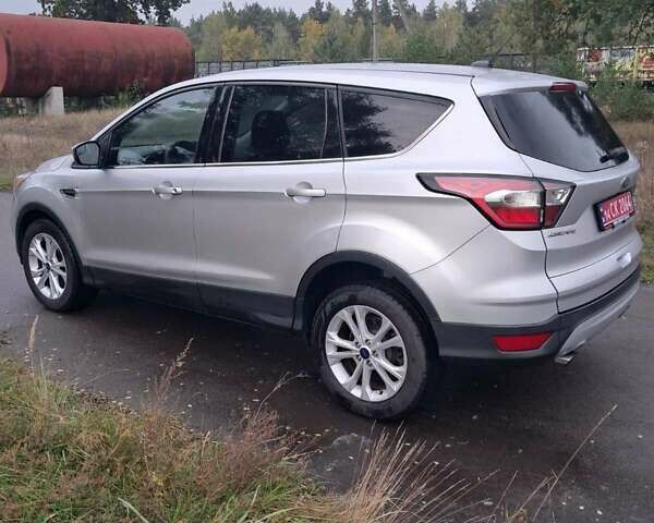 Серый Форд Эскейп, объемом двигателя 1.5 л и пробегом 130 тыс. км за 12500 $, фото 14 на Automoto.ua