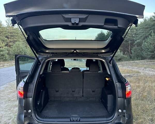 Форд Эскейп 2017 в Кременчуге на Automoto.ua Серый Форд Эскейп, объемом двигателя 2.5 л и пробегом 132 тыс. км за 12900 $, фото 11 на Automoto.ua