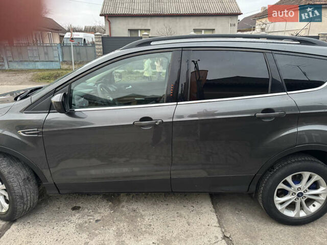 Серый Форд Эскейп, объемом двигателя 1.5 л и пробегом 265 тыс. км за 12500 $, фото 9 на Automoto.ua