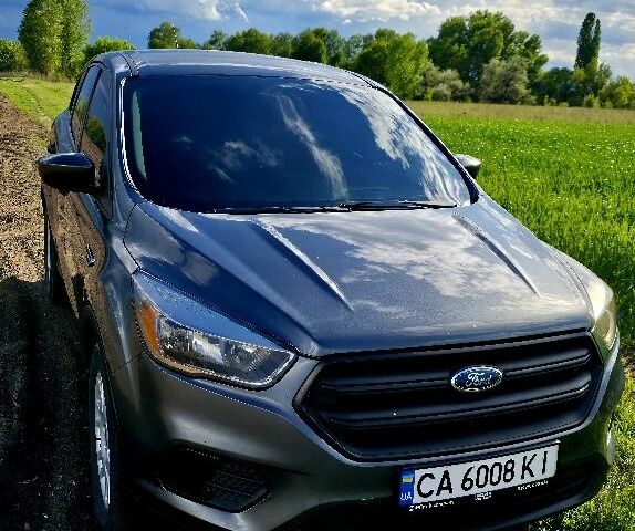 Серый Форд Эскейп, объемом двигателя 2.5 л и пробегом 95 тыс. км за 12500 $, фото 9 на Automoto.ua