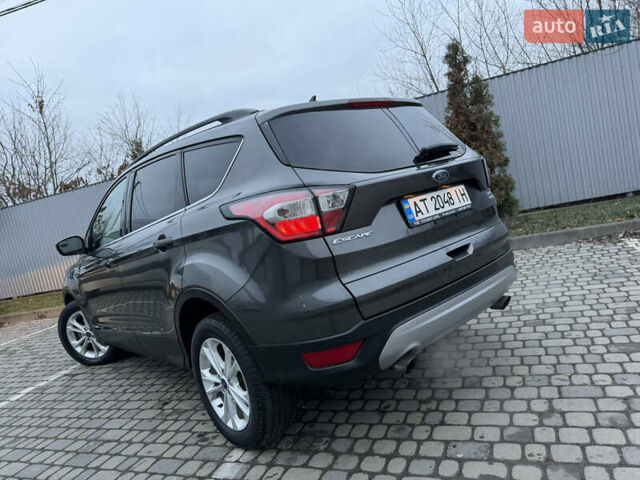 Серый Форд Эскейп, объемом двигателя 1.5 л и пробегом 155 тыс. км за 15500 $, фото 27 на Automoto.ua