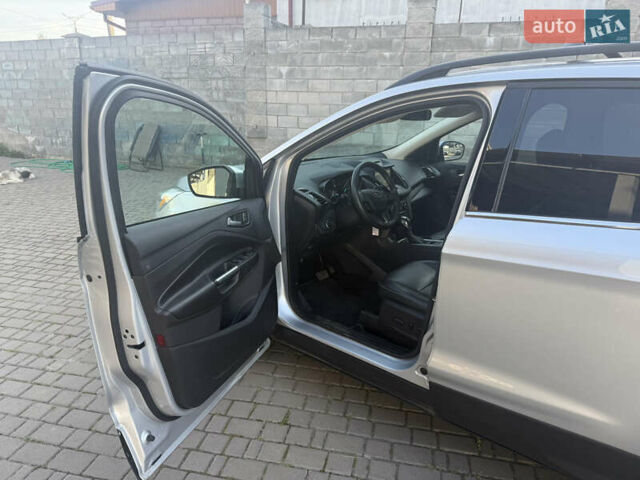 Серый Форд Эскейп, объемом двигателя 1.5 л и пробегом 203 тыс. км за 11500 $, фото 9 на Automoto.ua