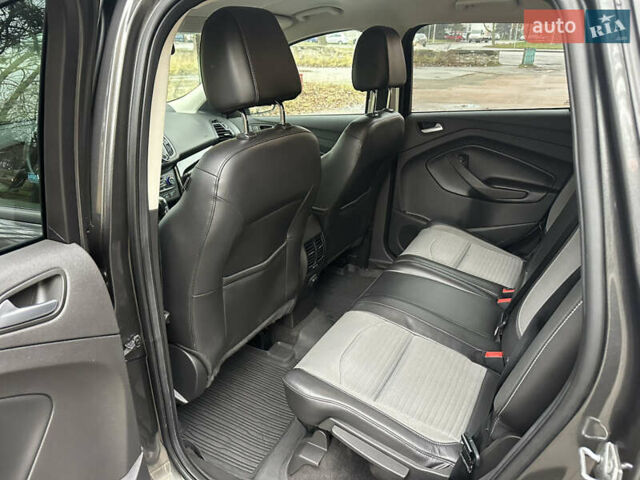 Серый Форд Эскейп, объемом двигателя 1.5 л и пробегом 102 тыс. км за 11500 $, фото 18 на Automoto.ua