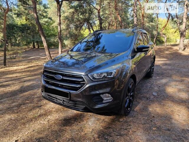 Сірий Форд Ескейп, об'ємом двигуна 2 л та пробігом 110 тис. км за 15400 $, фото 7 на Automoto.ua