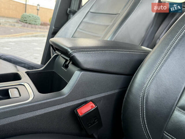 Серый Форд Эскейп, объемом двигателя 1.5 л и пробегом 176 тыс. км за 11999 $, фото 48 на Automoto.ua