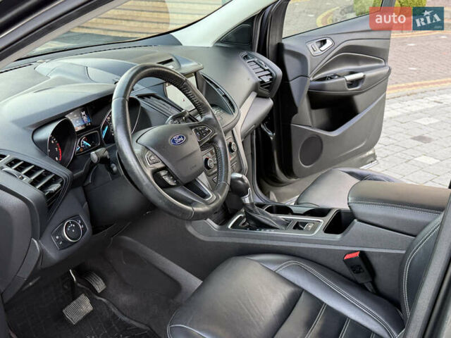 Серый Форд Эскейп, объемом двигателя 1.5 л и пробегом 176 тыс. км за 11999 $, фото 42 на Automoto.ua