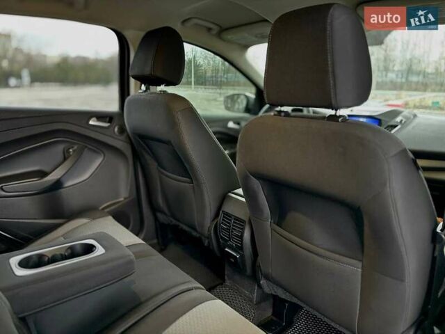 Серый Форд Эскейп, объемом двигателя 1.5 л и пробегом 193 тыс. км за 10999 $, фото 16 на Automoto.ua