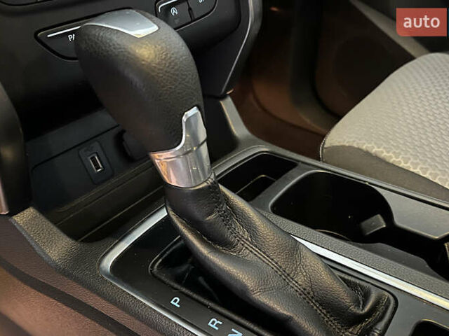 Серый Форд Эскейп, объемом двигателя 1.5 л и пробегом 130 тыс. км за 12650 $, фото 17 на Automoto.ua