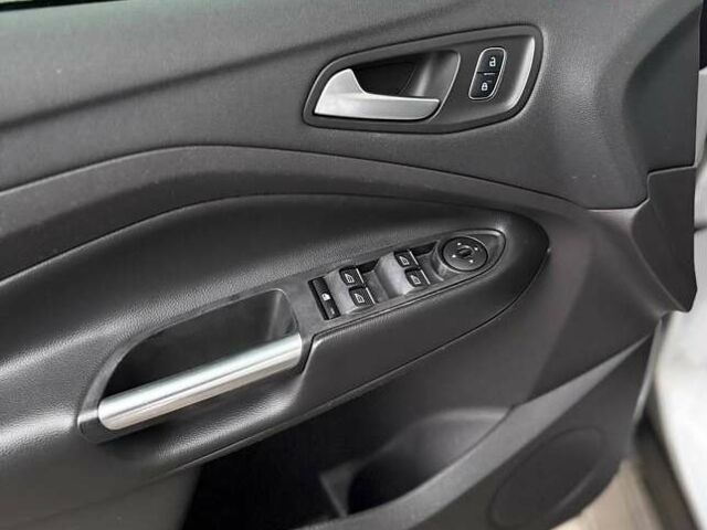 Серый Форд Эскейп, объемом двигателя 1.5 л и пробегом 193 тыс. км за 10999 $, фото 29 на Automoto.ua