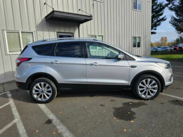 Серый Форд Эскейп, объемом двигателя 2 л и пробегом 58 тыс. км за 1100 $, фото 2 на Automoto.ua