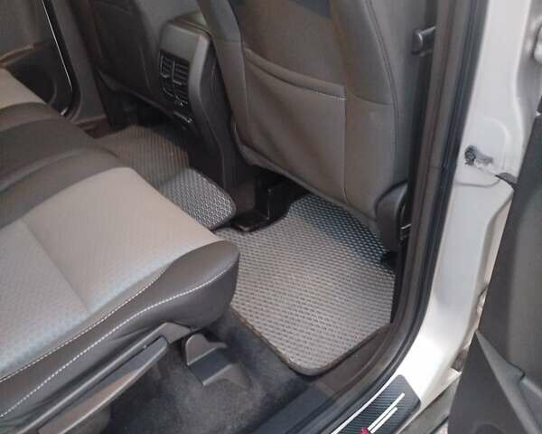 Форд Эскейп 2017 в Немирове на Automoto.ua Серый Форд Эскейп, объемом двигателя 1.5 л и пробегом 118 тыс. км за 14000 $, фото 23 на Automoto.ua