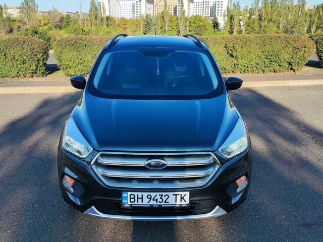 Сірий Форд Ескейп, об'ємом двигуна 1.5 л та пробігом 81 тис. км за 12200 $, фото 6 на Automoto.ua