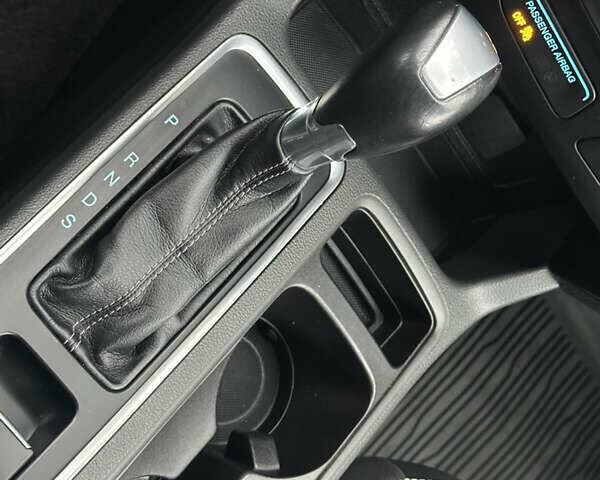 Серый Форд Эскейп, объемом двигателя 1.5 л и пробегом 102 тыс. км за 11500 $, фото 39 на Automoto.ua