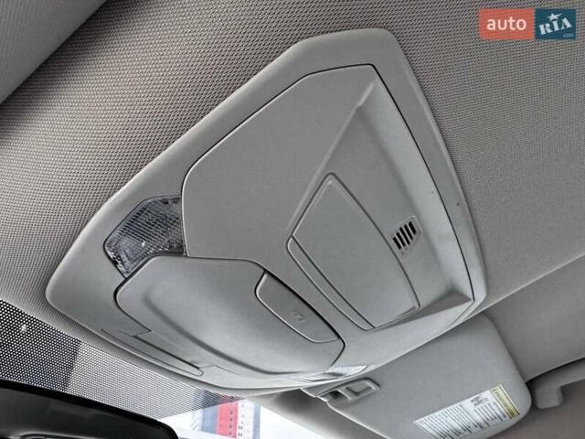 Серый Форд Эскейп, объемом двигателя 2.49 л и пробегом 139 тыс. км за 13500 $, фото 17 на Automoto.ua