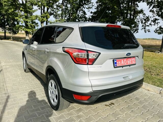 Серый Форд Эскейп, объемом двигателя 2.5 л и пробегом 160 тыс. км за 12999 $, фото 6 на Automoto.ua