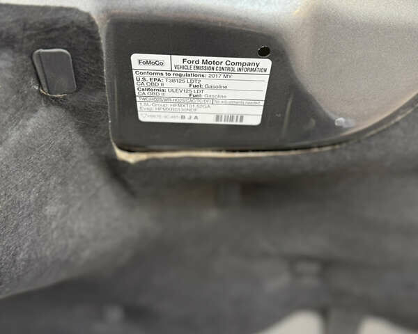 Серый Форд Эскейп, объемом двигателя 1.5 л и пробегом 179 тыс. км за 11300 $, фото 40 на Automoto.ua