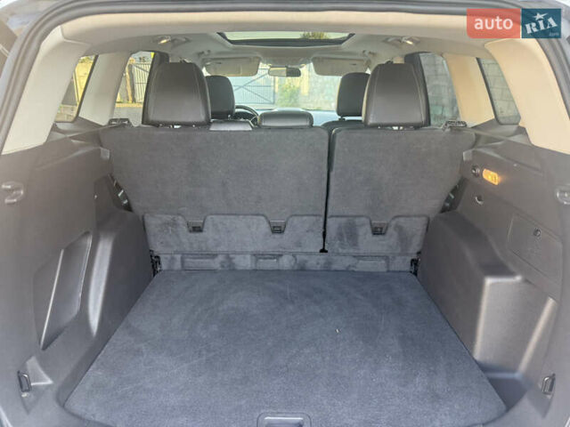 Серый Форд Эскейп, объемом двигателя 1.5 л и пробегом 203 тыс. км за 11500 $, фото 11 на Automoto.ua