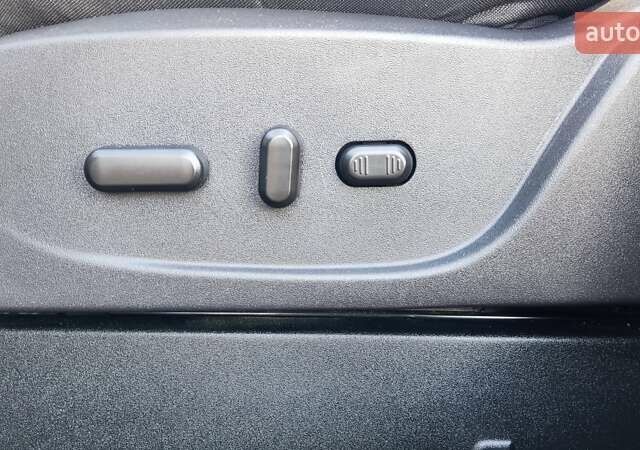 Форд Эскейп 2017 в Кривом Роге на Automoto.ua Серый Форд Эскейп, объемом двигателя 1.5 л и пробегом 81 тыс. км за 12400 $, фото 20 на Automoto.ua