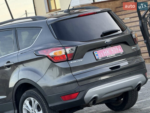 Серый Форд Эскейп, объемом двигателя 1.5 л и пробегом 176 тыс. км за 11999 $, фото 25 на Automoto.ua