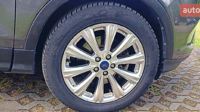 Сірий Форд Ескейп, об'ємом двигуна 2 л та пробігом 106 тис. км за 11500 $, фото 3 на Automoto.ua