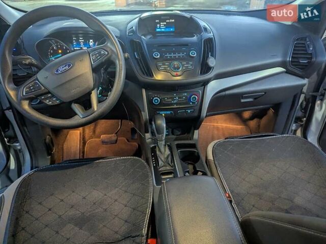 Серый Форд Эскейп, объемом двигателя 2.49 л и пробегом 106 тыс. км за 13950 $, фото 13 на Automoto.ua