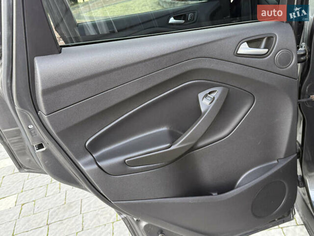 Серый Форд Эскейп, объемом двигателя 1.5 л и пробегом 176 тыс. км за 11999 $, фото 60 на Automoto.ua