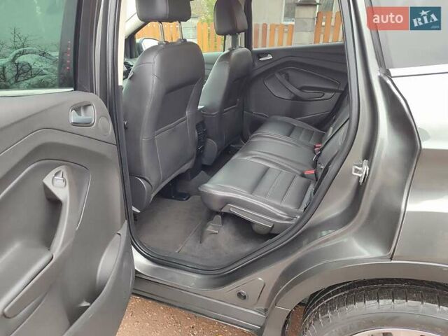 Сірий Форд Ескейп, об'ємом двигуна 2 л та пробігом 204 тис. км за 12200 $, фото 26 на Automoto.ua