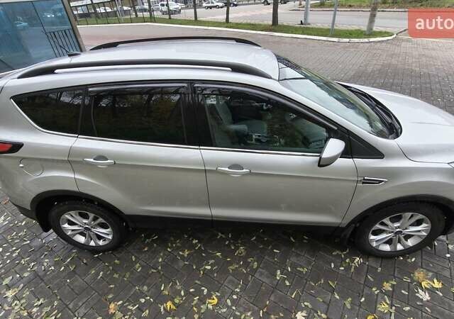 Серый Форд Эскейп, объемом двигателя 1.5 л и пробегом 45 тыс. км за 14800 $, фото 4 на Automoto.ua