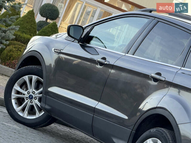 Серый Форд Эскейп, объемом двигателя 1.5 л и пробегом 176 тыс. км за 11999 $, фото 26 на Automoto.ua