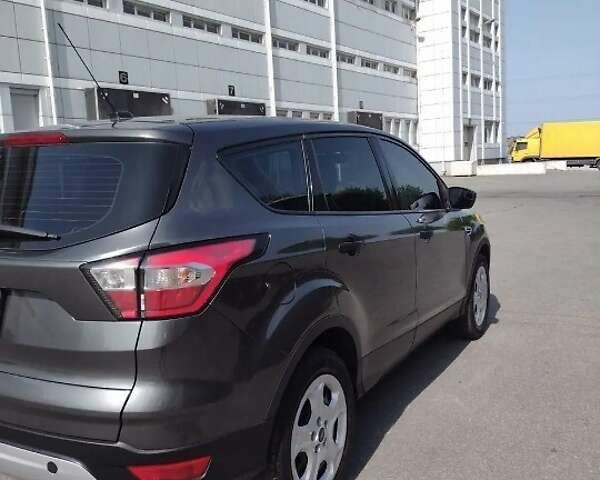 Сірий Форд Ескейп, об'ємом двигуна 2.49 л та пробігом 92 тис. км за 11800 $, фото 2 на Automoto.ua