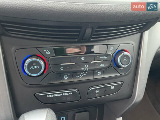 Серый Форд Эскейп, объемом двигателя 1.5 л и пробегом 235 тыс. км за 9550 $, фото 20 на Automoto.ua