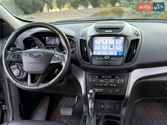 Серый Форд Эскейп, объемом двигателя 1.5 л и пробегом 176 тыс. км за 11999 $, фото 58 на Automoto.ua