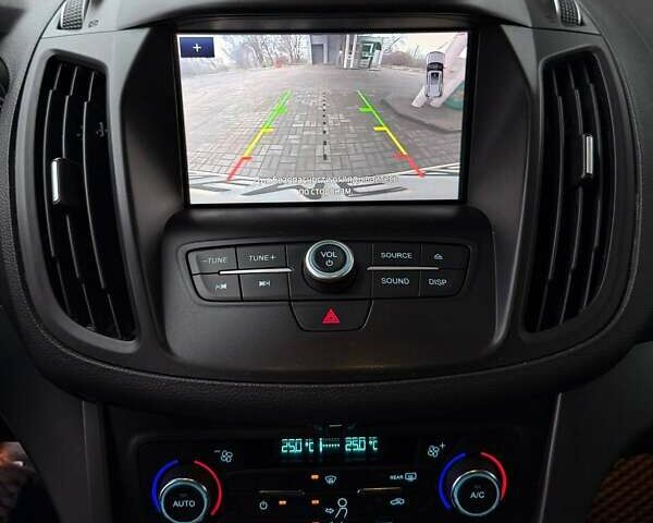 Серый Форд Эскейп, объемом двигателя 1.5 л и пробегом 193 тыс. км за 10999 $, фото 36 на Automoto.ua