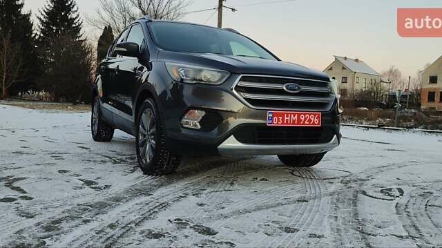 Серый Форд Эскейп, объемом двигателя 1.5 л и пробегом 205 тыс. км за 11999 $, фото 16 на Automoto.ua