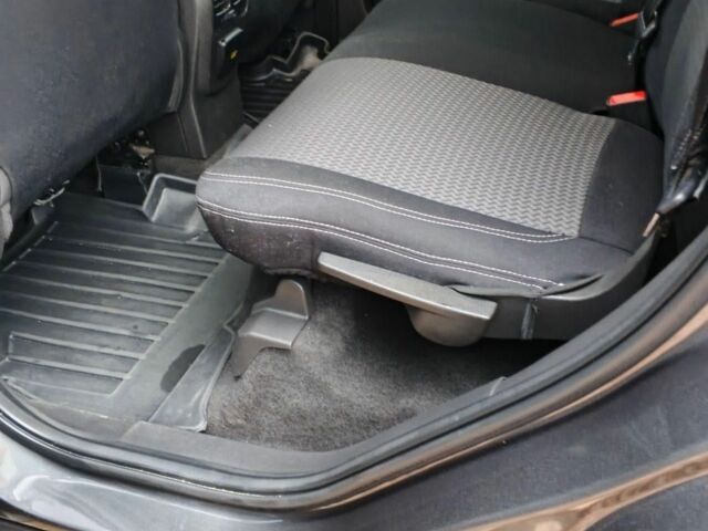 Серый Форд Эскейп, объемом двигателя 1.5 л и пробегом 197 тыс. км за 12300 $, фото 9 на Automoto.ua