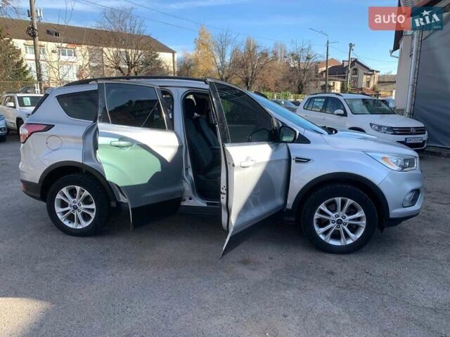 Серый Форд Эскейп, объемом двигателя 1.5 л и пробегом 118 тыс. км за 14690 $, фото 15 на Automoto.ua