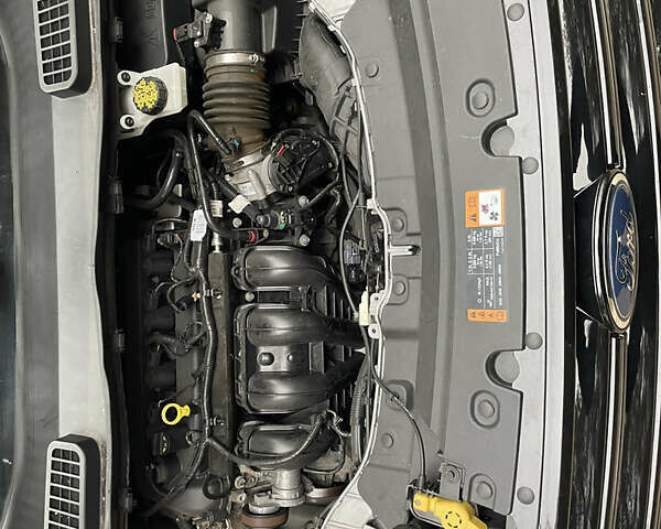 Серый Форд Эскейп, объемом двигателя 2.5 л и пробегом 141 тыс. км за 12500 $, фото 19 на Automoto.ua